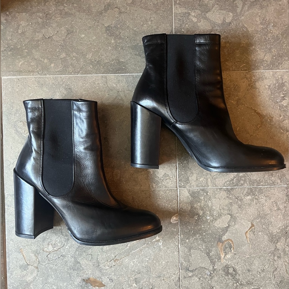 Stuart Weitzman Ankle Booties